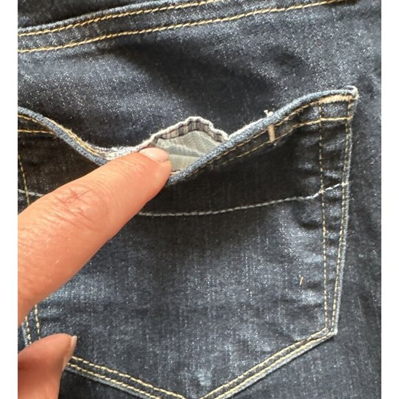 Paige Jeans Woman’s Canyon Boot, 28, wide leg, dark wash, mint condition - Picture 9 of 13